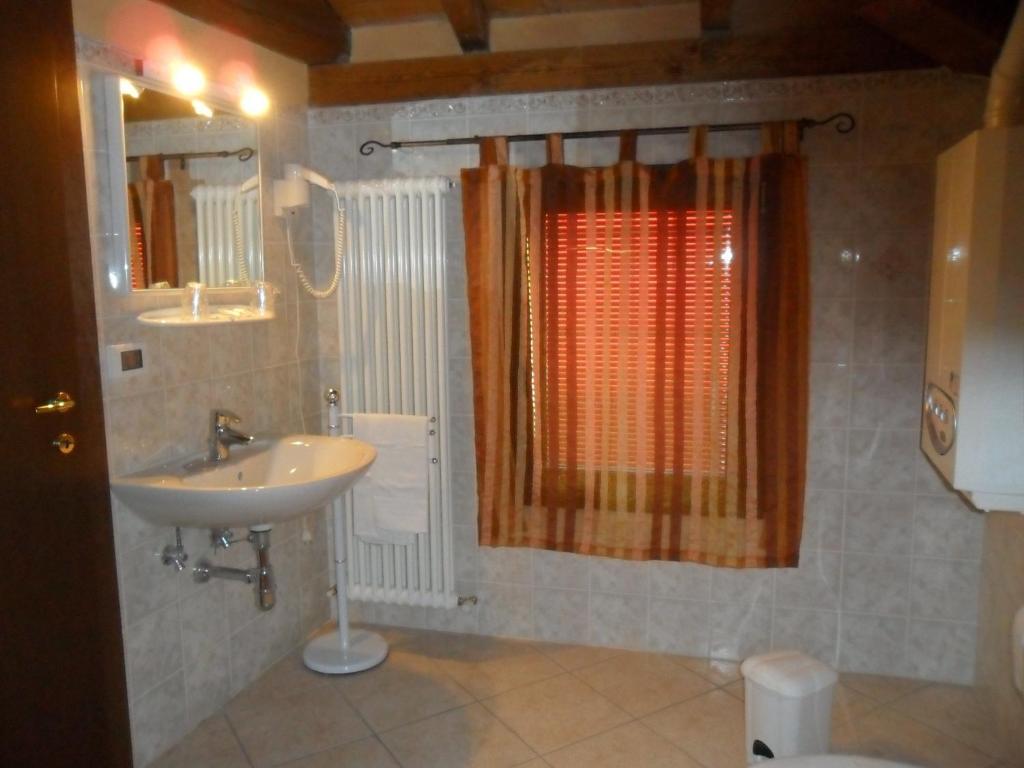 בודירו Hotel San Francesco חדר תמונה